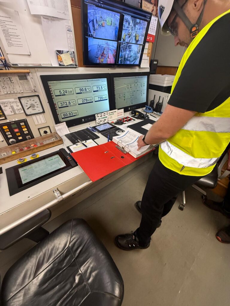 6bfda894 31fd 47c5 8f0f ccae6b3c993e 6bfda894 31fd 47c5 8f0f ccae6b3c993e