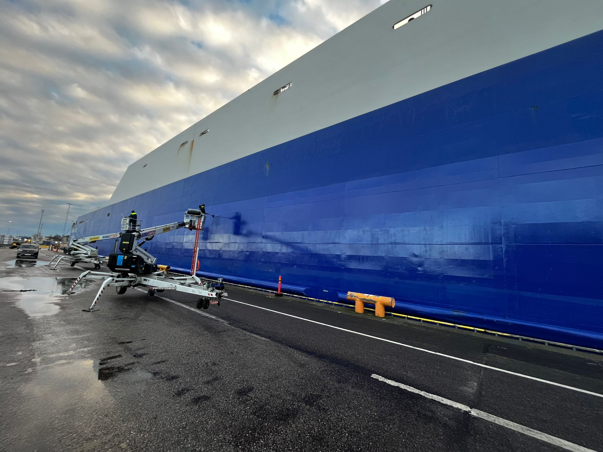 M/S Hafnia Sea & M/S Corona Sea: End of Charter Repaint for Transfennica Hull back in the owner